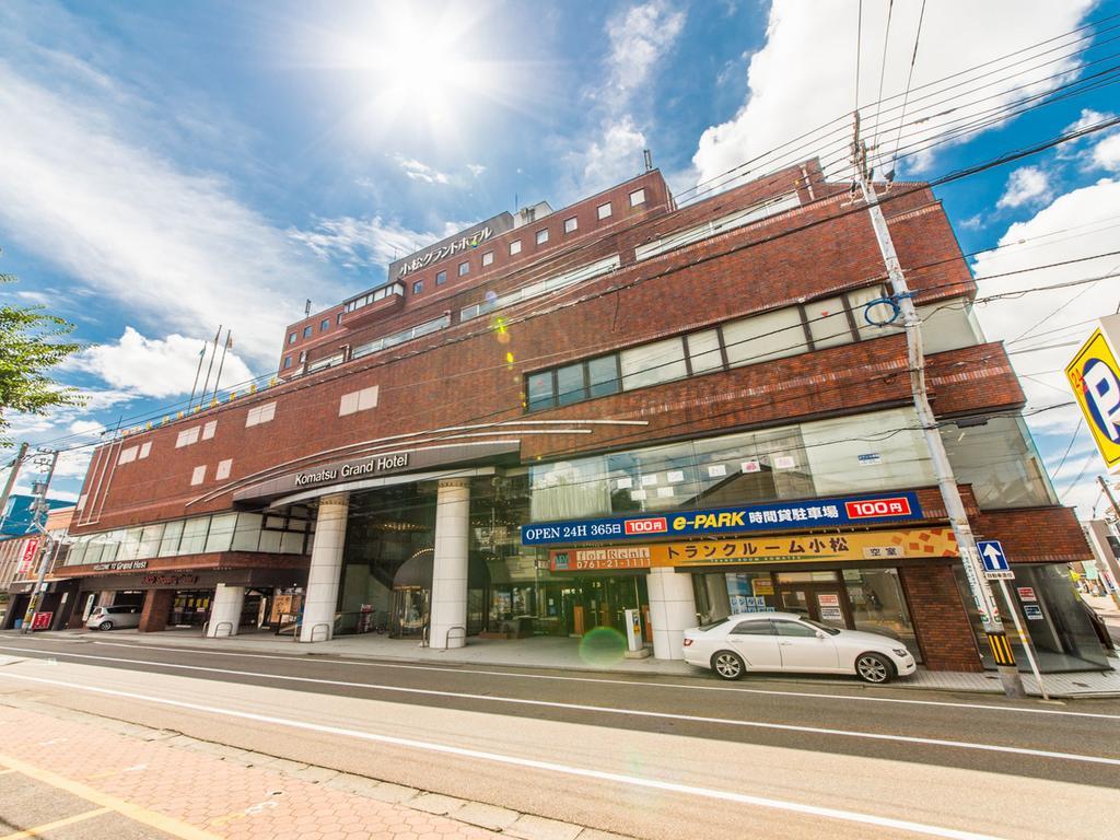 Apa Hotel Komatsu Grand Bagian luar foto